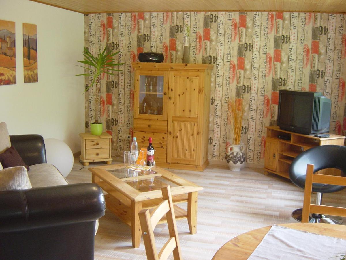 Ferienwohnung Haus am Wald Hillscheid Exterior foto